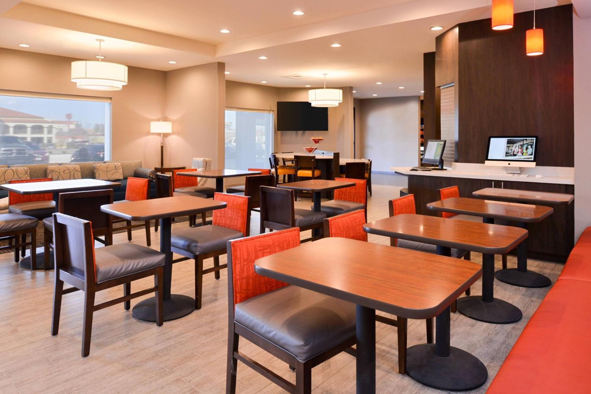 Towneplace Suites By Marriott Laplace Eksteriør billede